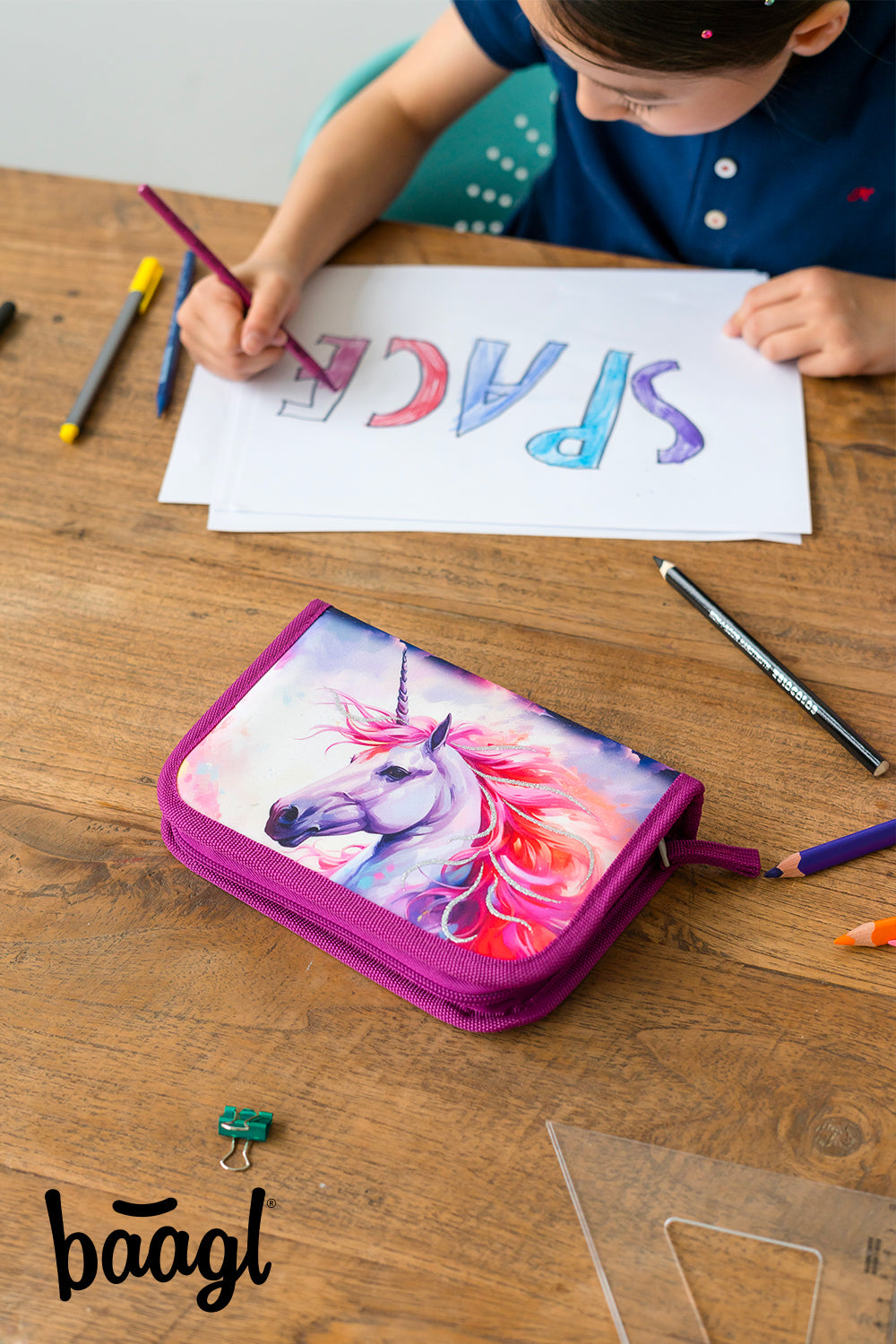 baagl-classic-trousse-scolaire-royal-unicorn-licorne-vide image 6