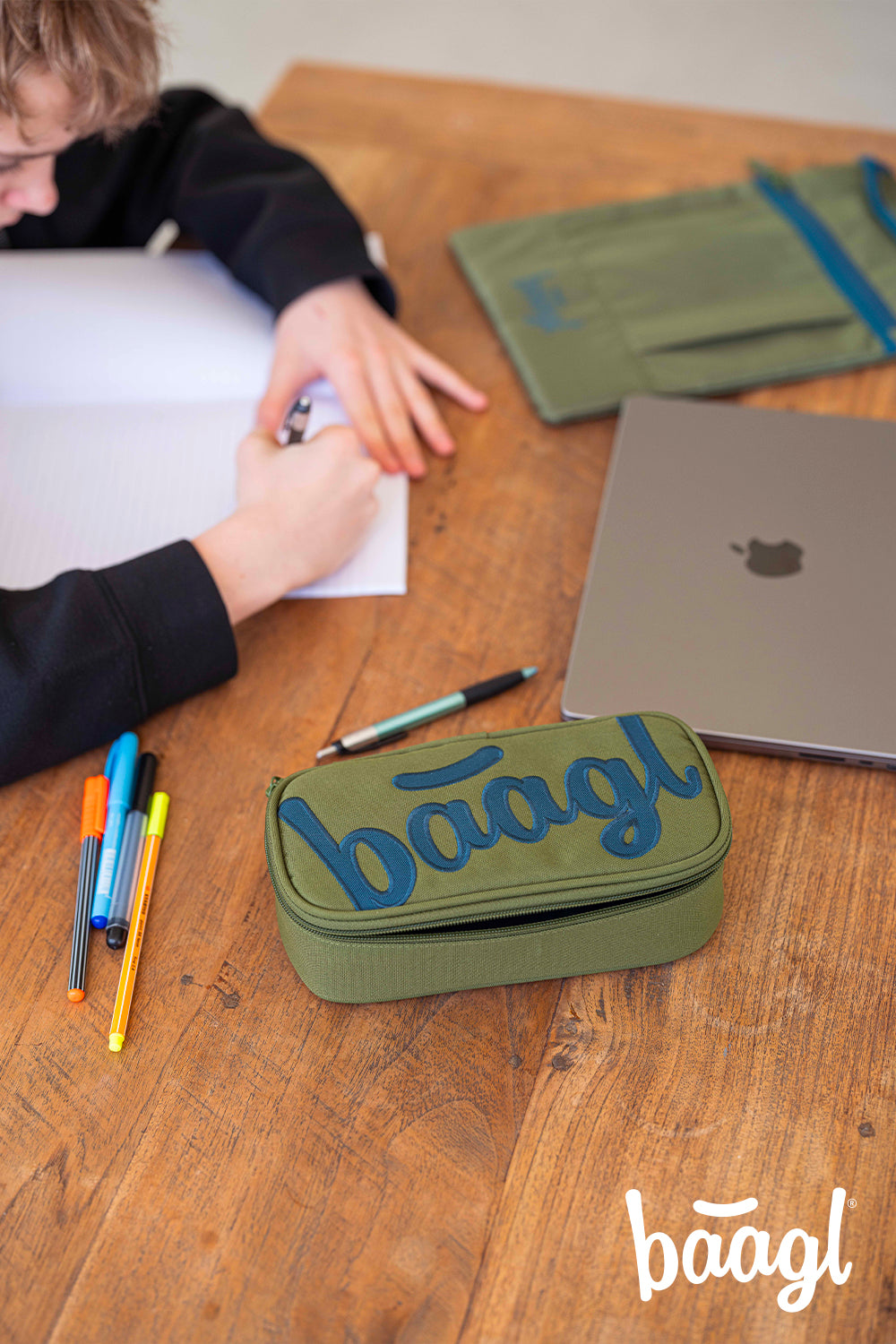 baagl-school-pencil-pouches-trousse-olive-recycl-e-grs image 5