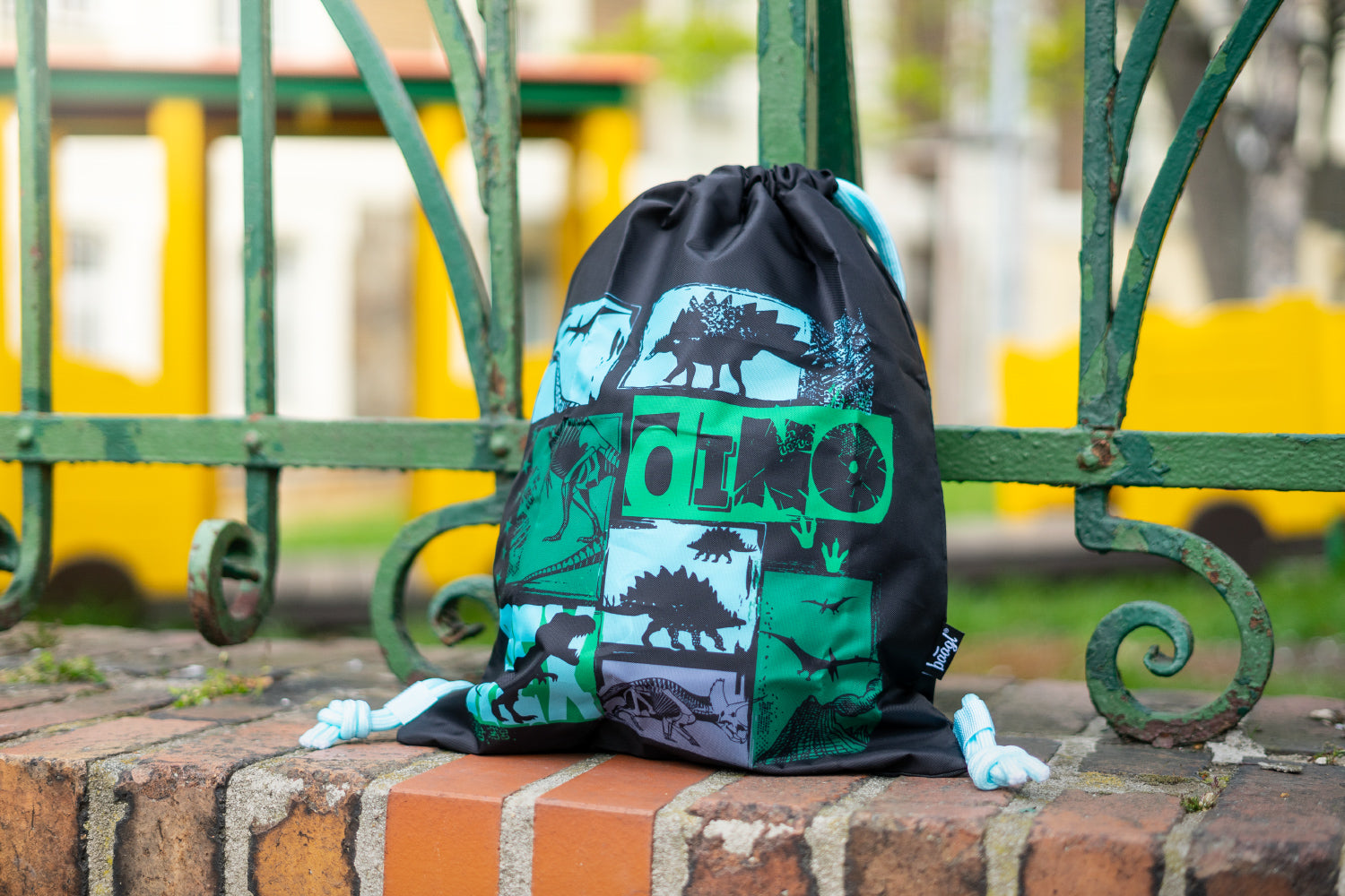 baagl-dino-gym-sack-sac-sport-dinosaure-filet-respirant image 5