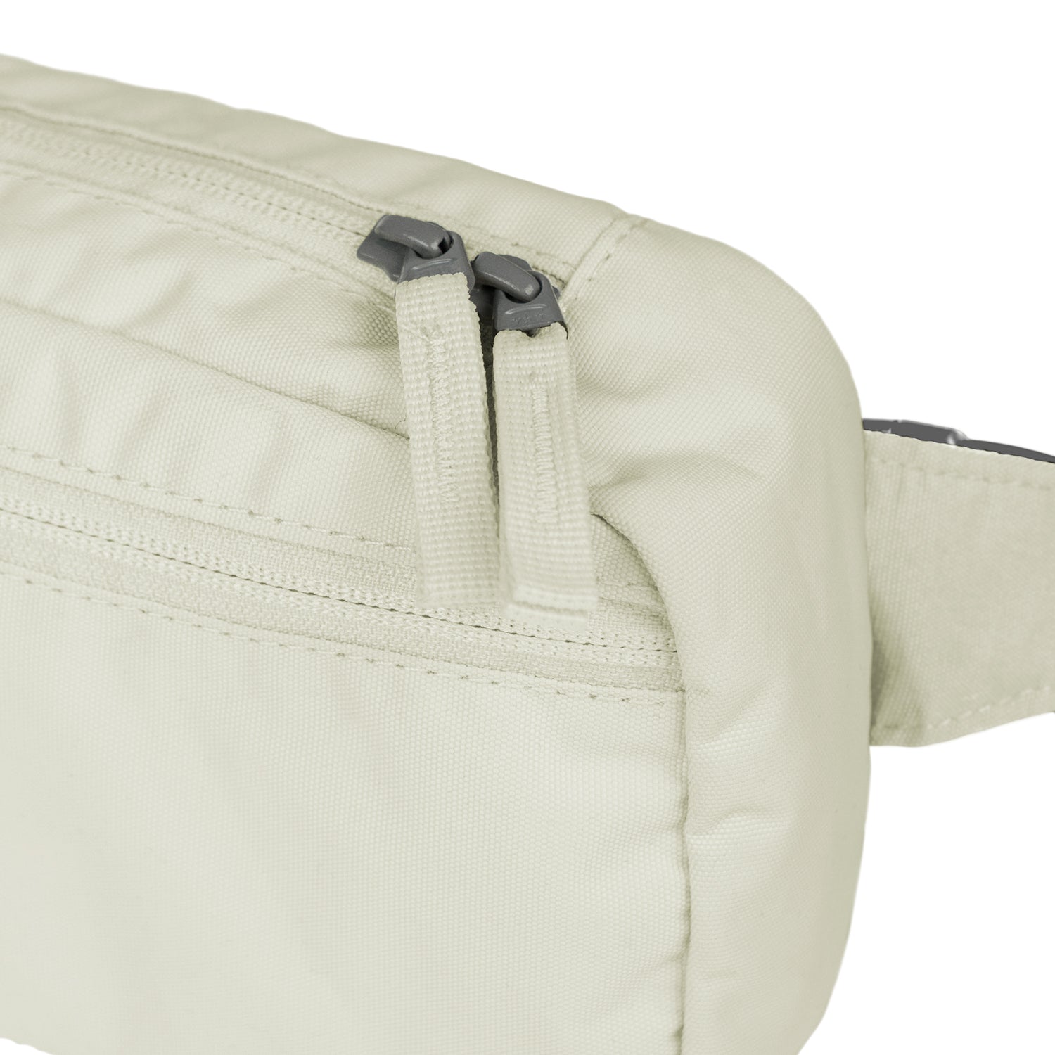 baagl-go-sac-banane-beige-imperm-able-2-l image 4