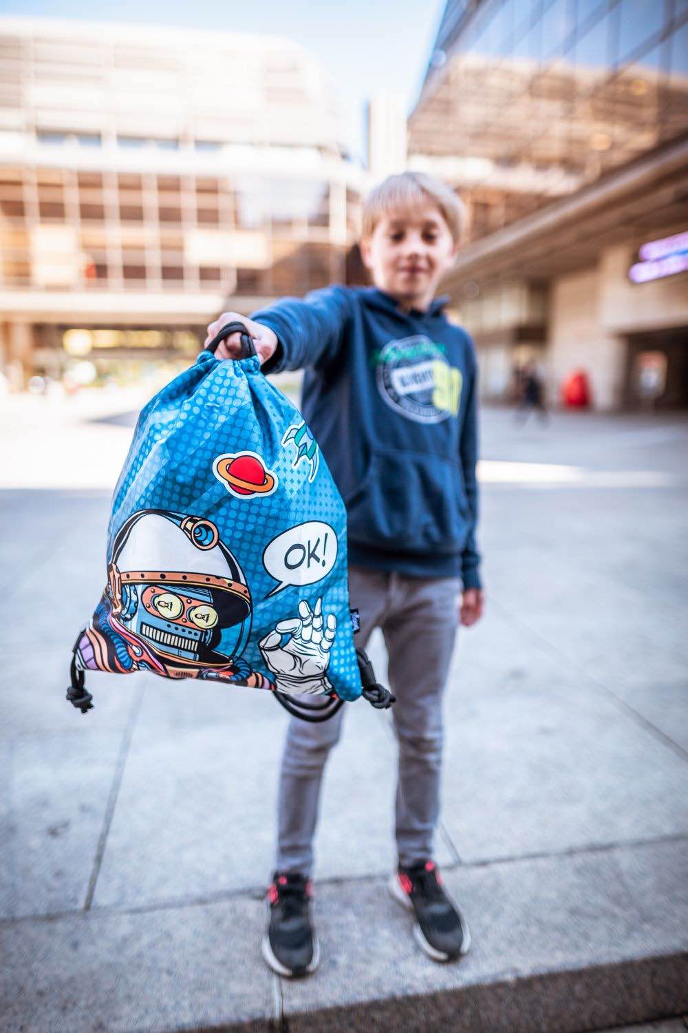 baagl-spaceman-sac-de-gym-lavable-enfant-sport image 4