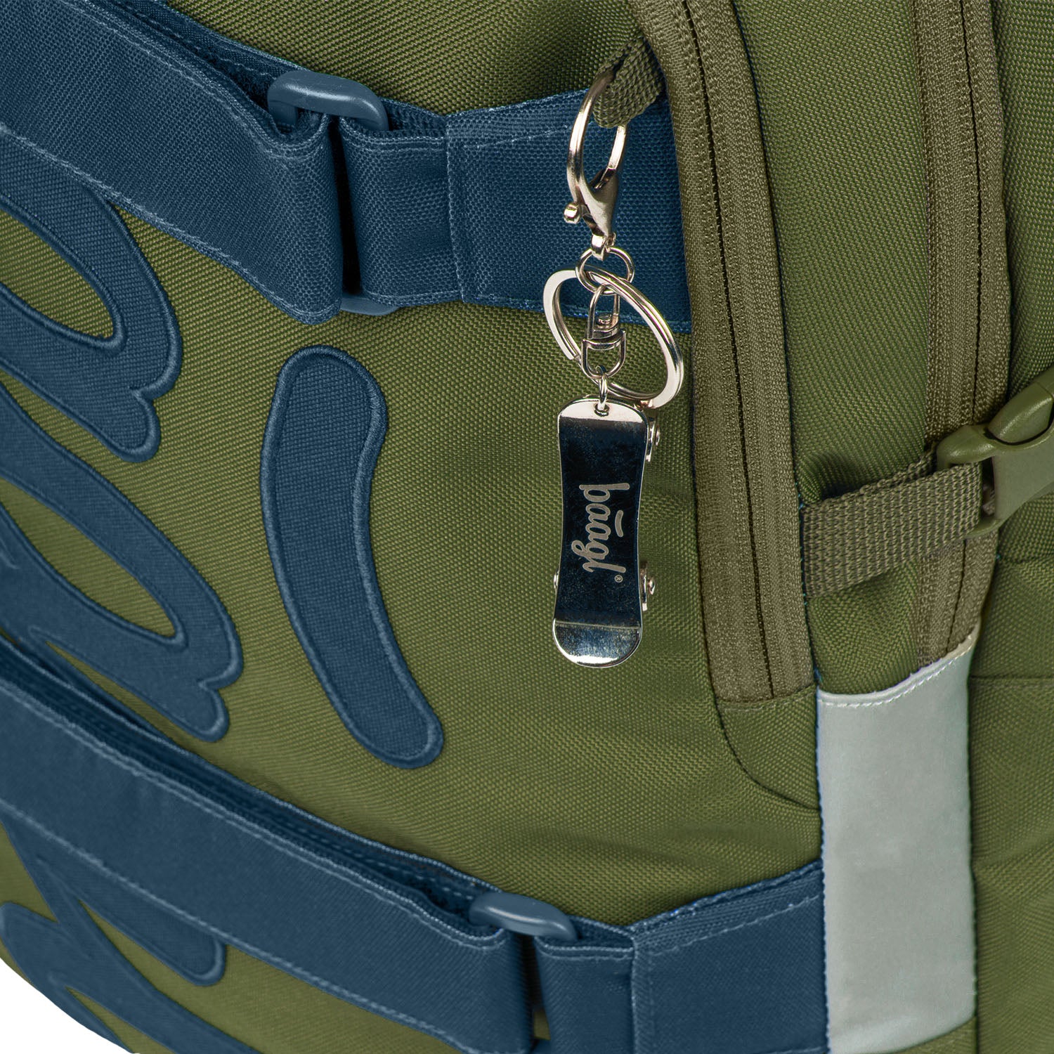 baagl-skate-olive-sac-dos-scolaire-porte-skate image 8