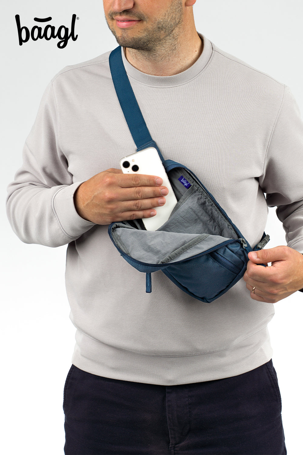 baagl-go-sac-banane-bleu-marine-imperm-able-2-l image 6