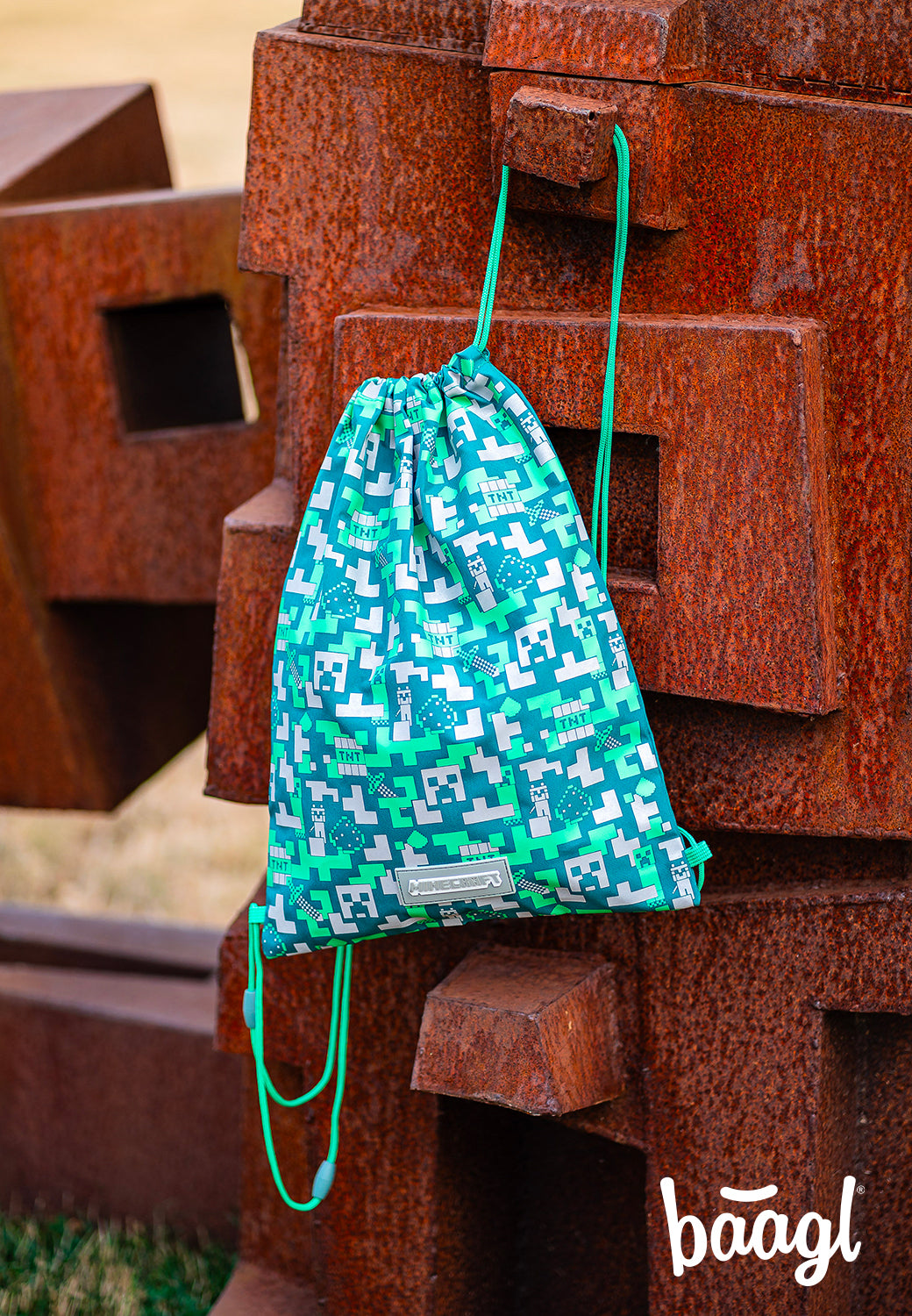 baagl-gym-sacks-silver-creeper-sac-gym-lavable image 8