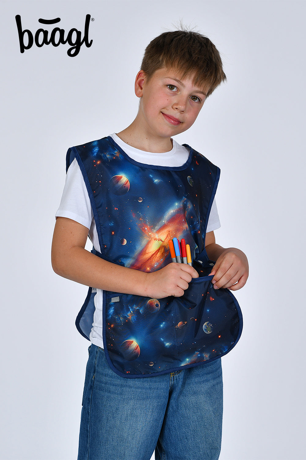 baagl-universe-tablier-enfant-peinture-lavable-poches image 6
