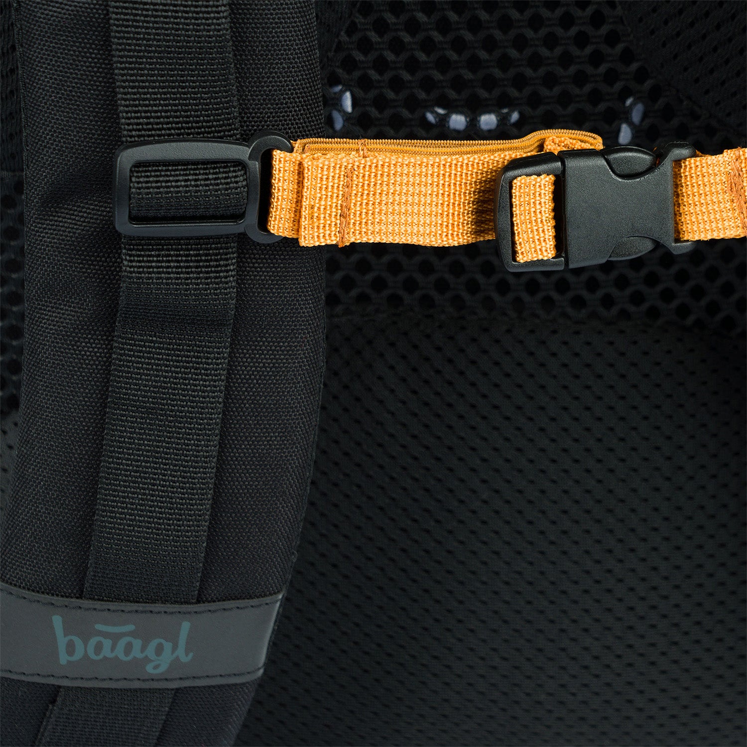 baagl-core-metallic-bronze-sac-dos-25-l-ergonomique image 7