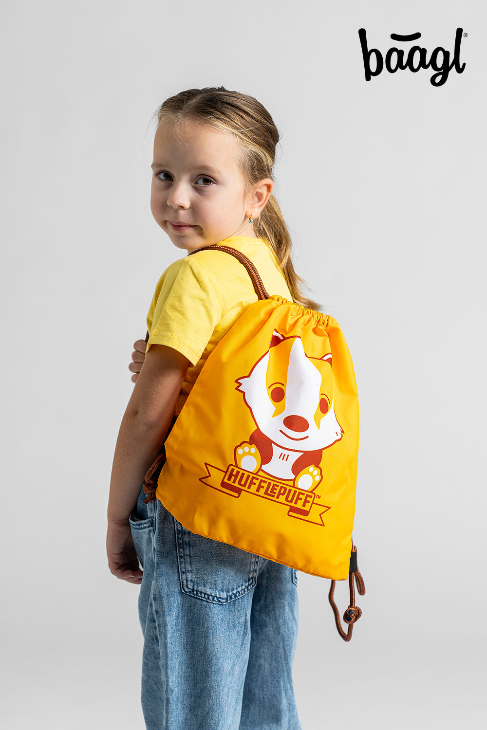 baagl-gym-sacks-harry-potter-hufflepuff-sac-de-gym-lavable image 4