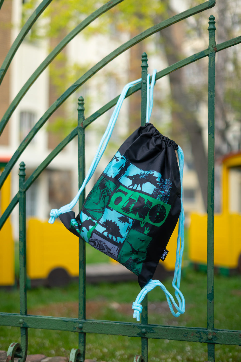 baagl-dino-gym-sack-sac-sport-dinosaure-filet-respirant image 6