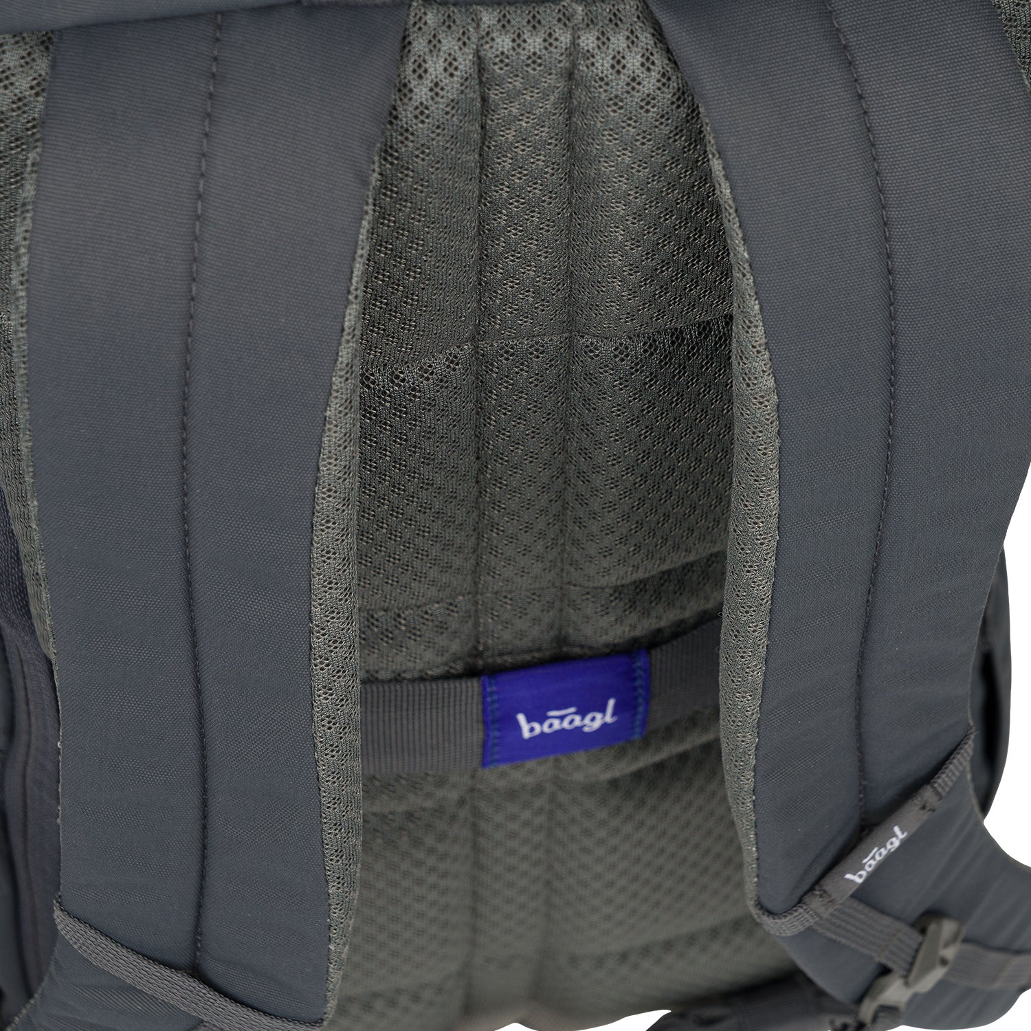 baagl-roll-grey-sac-dos-29l-recycl-laptop image 7